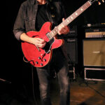 Steven van Moorsel (guitar, backing vocals)