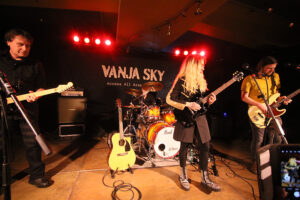 Vanja Sky im November 2025 im Joker Rock & Blues Club Geldern