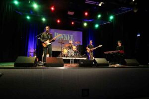 Die Meryn Bevelander Band im November 2025 beim Bikkel Blues in Deurne-Vlierden