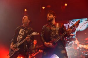 Gitarristen unter sich: Alen Brentini (links) und Fabian 'Dee' Dammers
