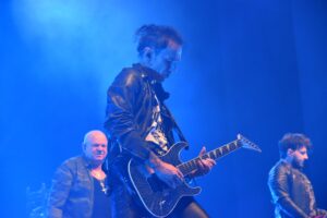 Gitarrist Alen Brentini. Der Kroate ist der ‘Neue‘ bei Dirkschneider