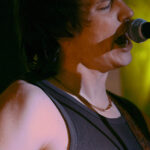 Luca Mewes (vocals, guitar)