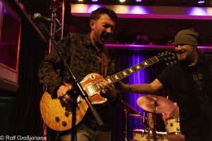 Krissy Matthews Guitar, Vocals)