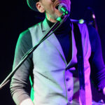 Gee-K (vocals, guitar)