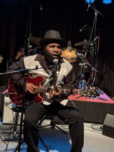 Marquise Knox taucht in den Delta Blues ein