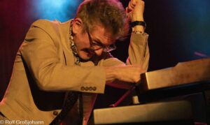 Horst zeigt vollen Körpereinsatz