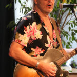 Richard van Bergen (vocals, guitars, slide guitar)