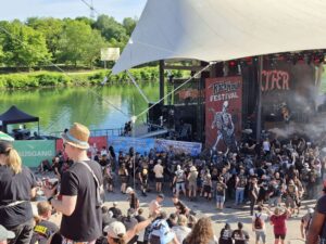 Das Festivalgelände ist reizvoll am Rhein-Herne-Kanal gelegen
