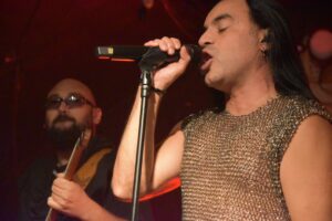Myrath stellten live ihr Album "Wilderness Of Mirrors" vor.