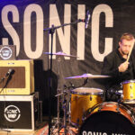 Florian Bevelander (drums, backing vocals)